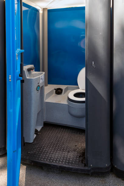 Best Portable restroom trailer rental  in Palo Cedro, CA